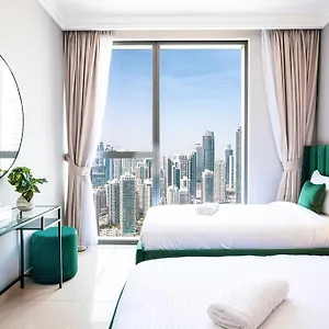 Magnificent Brand New Lux 3br Burj & Fountain View Dubai